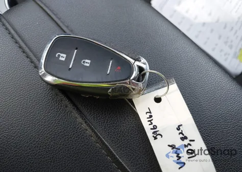 2020 Chevrolet Blazer Awd 2Lt z USA, uszkodzony, nr VIN 3GNKBHRS9LS596462